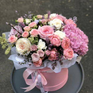 Aranjament floral mixt